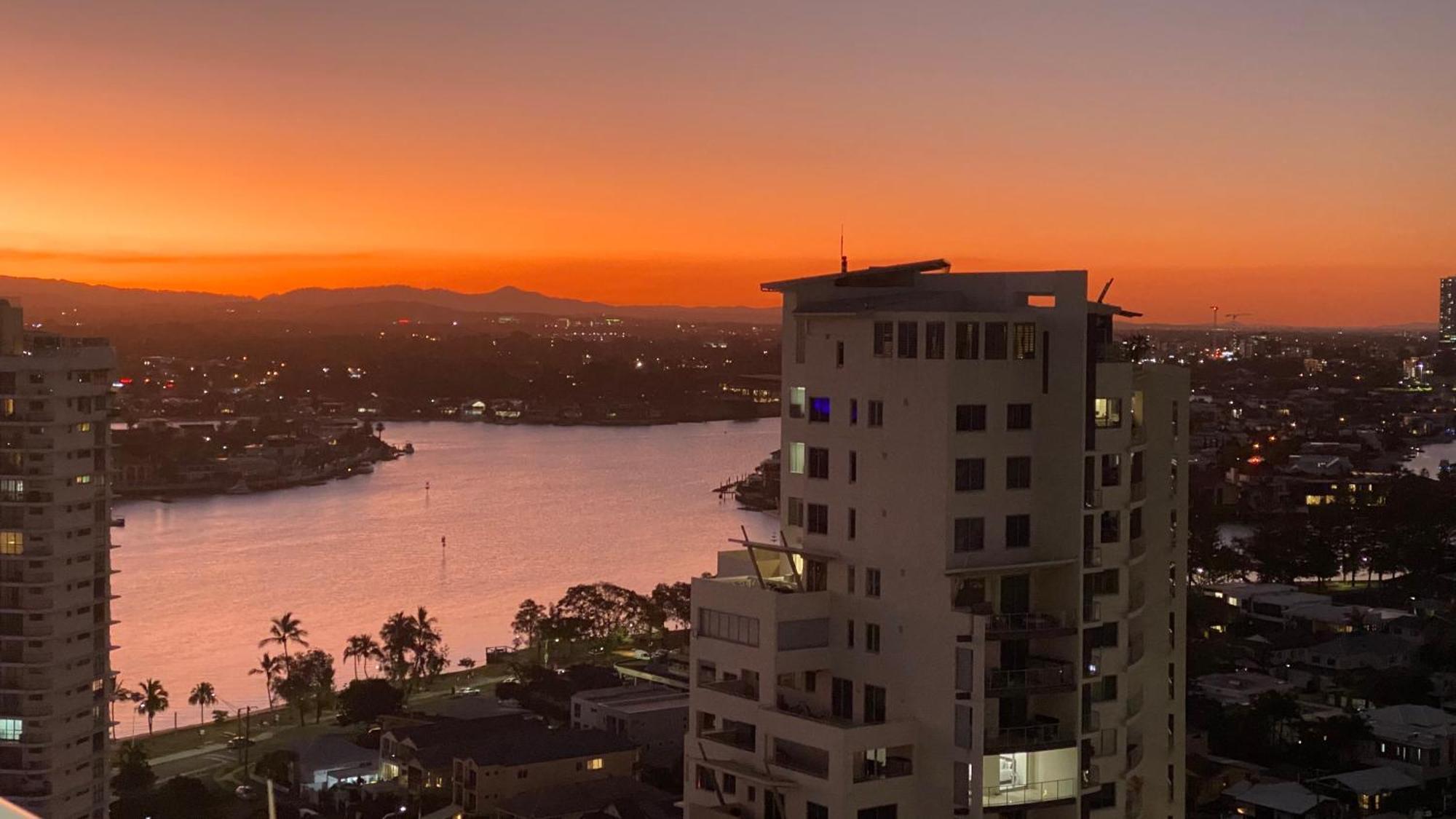 Solaire Apartments Gold Coast Esterno foto